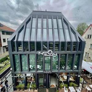 https://neon-apartments.gdanskhotel.org