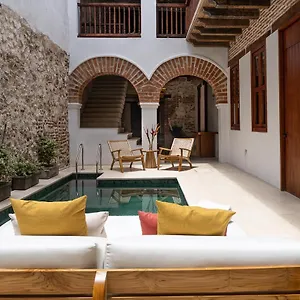 https://voila-getsemani-casa-de-las-puertas.cartagena-hotels.org